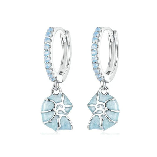 Pendientes hipoalergénicos con forma de concha azul y forma de concha